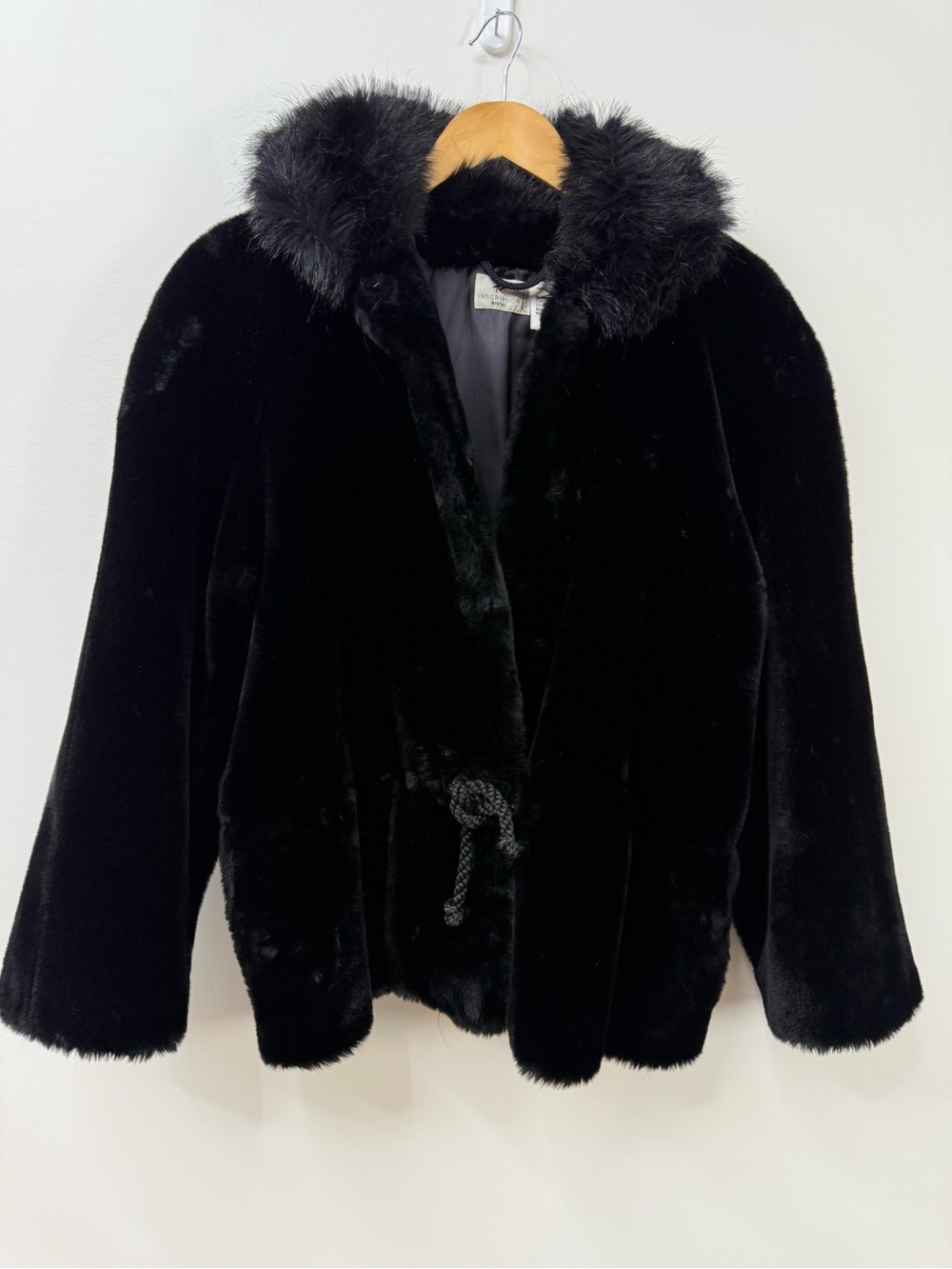 Inscription Rykiel Vintage Black
Faux Fur Coat size M - Picture 4 of 14